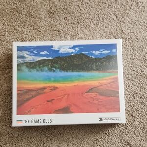 The Game Club 1000-Piece Puzzle - Colorful Natural Wonder